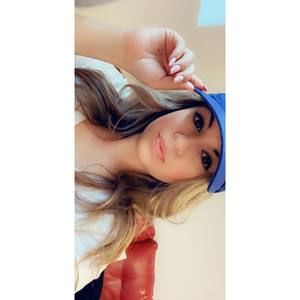 Meet your Posher, Monica